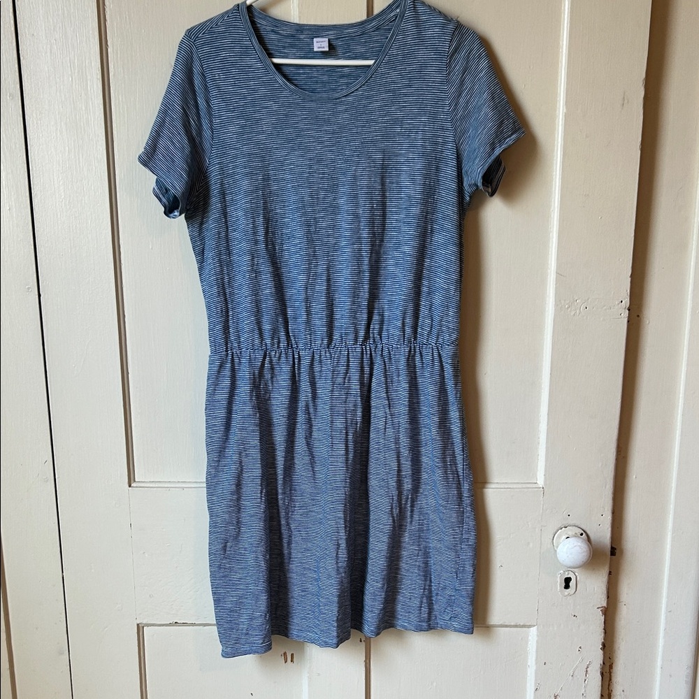 Old Navy Teal and White Striped Tee